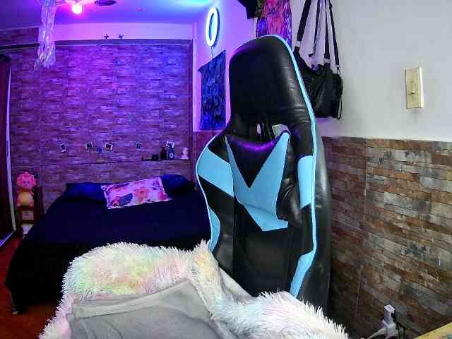 AngelaQueen webcam