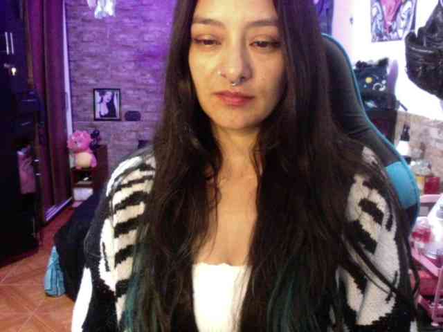 AngelaQueen
