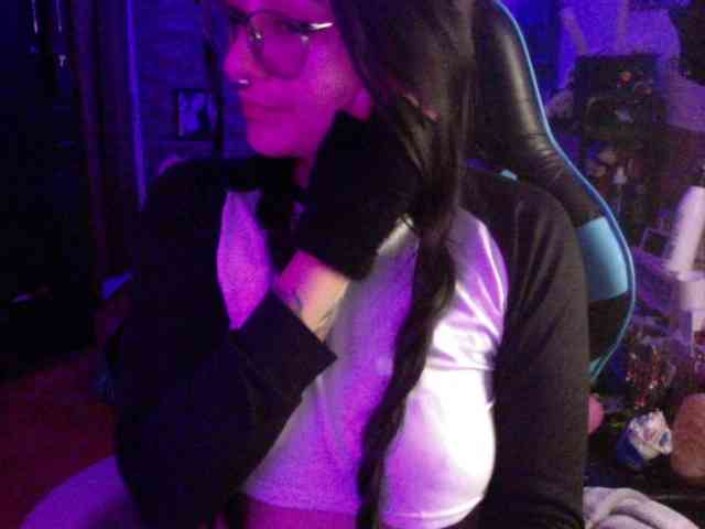 AngelaQueen webcam