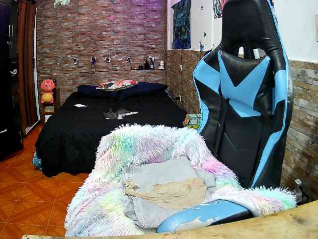 AngelaQueen webcam