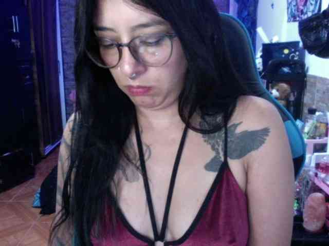 AngelaQueen webcam