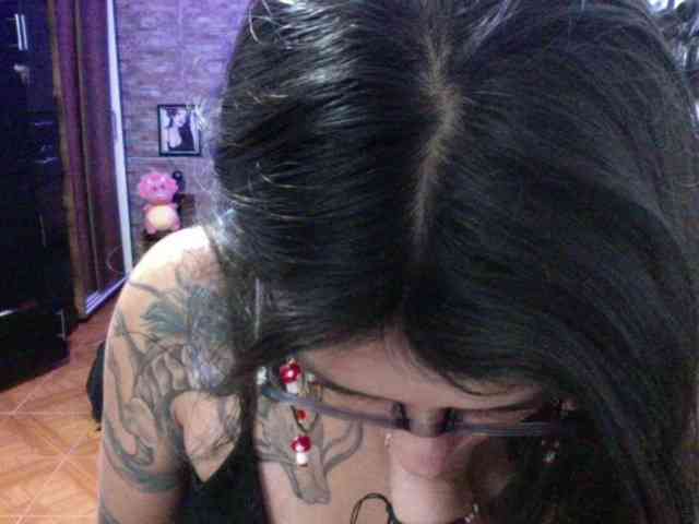 AngelaQueen