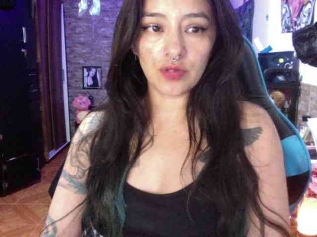 AngelaQueen AngelaQueen