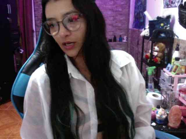 AngelaQueen webcam