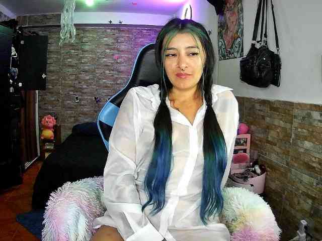 AngelaQueen webcam