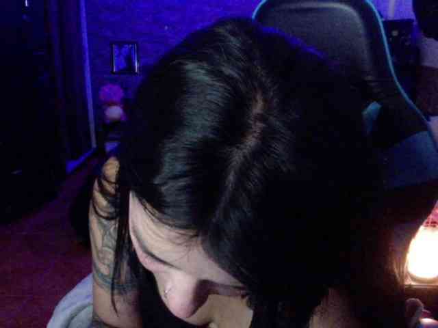 AngelaQueen AngelaQueen