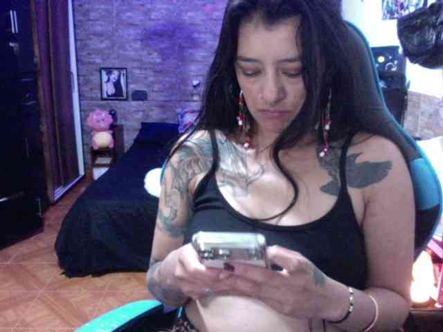 AngelaQueen