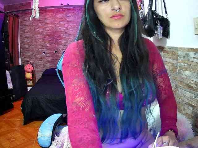 AngelaQueen webcam