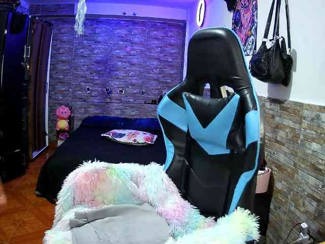 AngelaQueen webcam