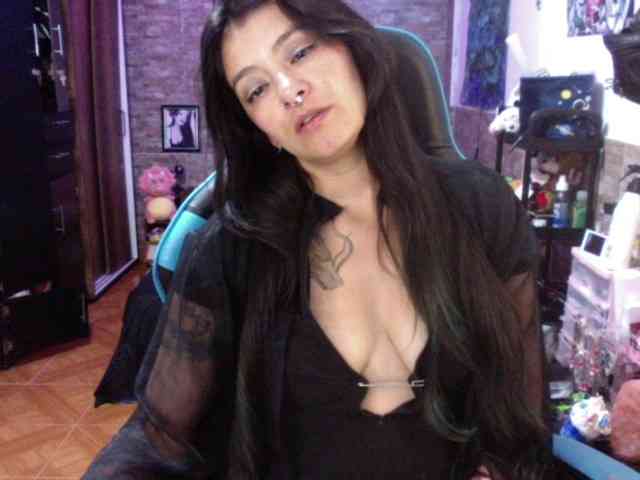AngelaQueen webcam