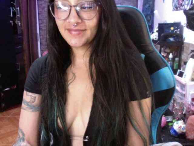 AngelaQueen