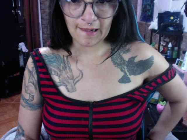 AngelaQueen AngelaQueen