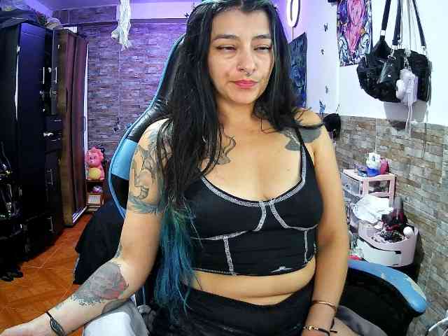 AngelaQueen
