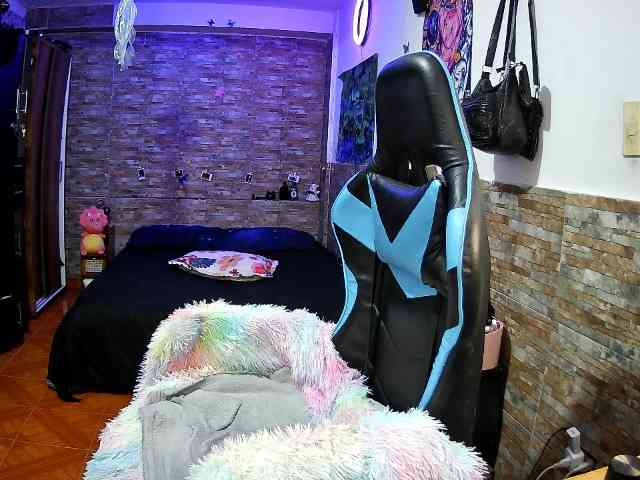 AngelaQueen webcam