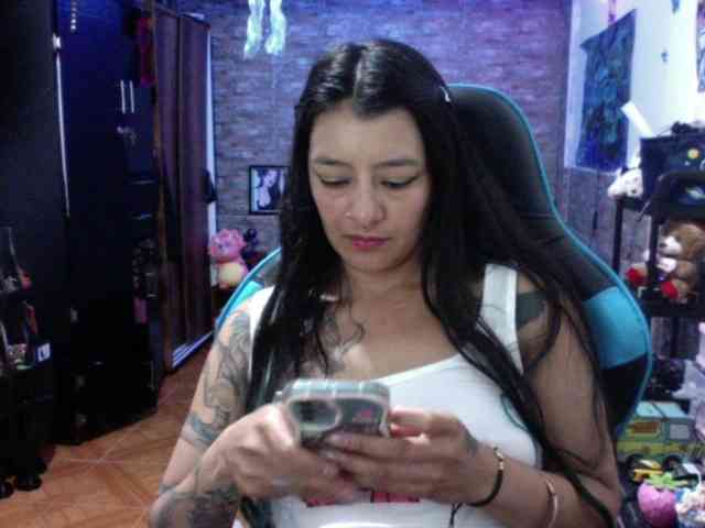 AngelaQueen