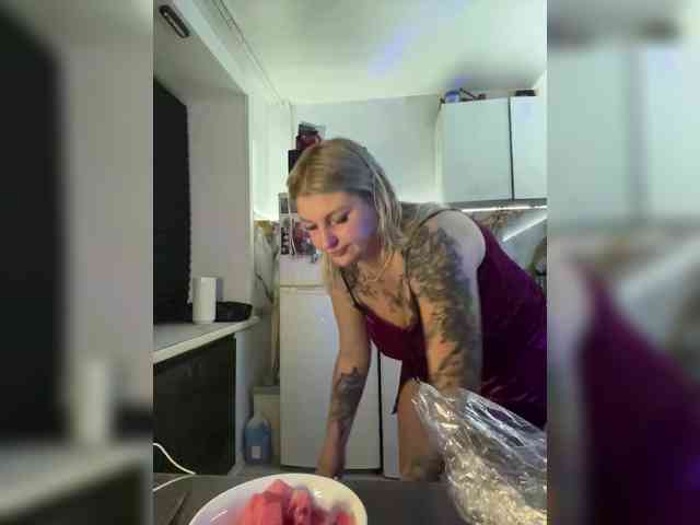 SexBlond Live Webcam on BongaCams