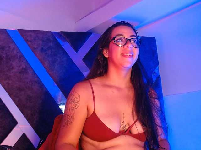 melissa-69 live cam preview