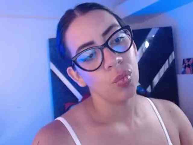 melissa-69 webcam