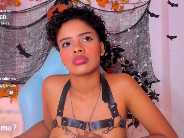 BeckaBlue live cam preview