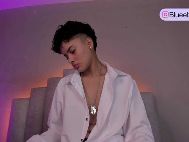BeckaBlue live cam on BongaCams