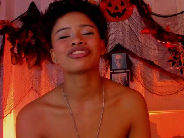 BeckaBlue live cam on BongaCams