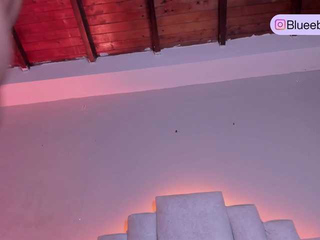 BeckaBlue live cam on BongaCams
