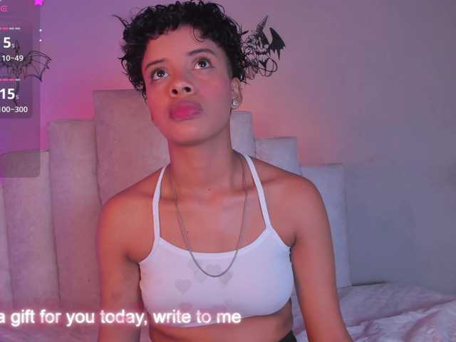 BeckaBlue live cam on BongaCams