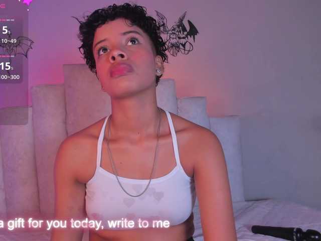 BeckaBlue live cam on BongaCams