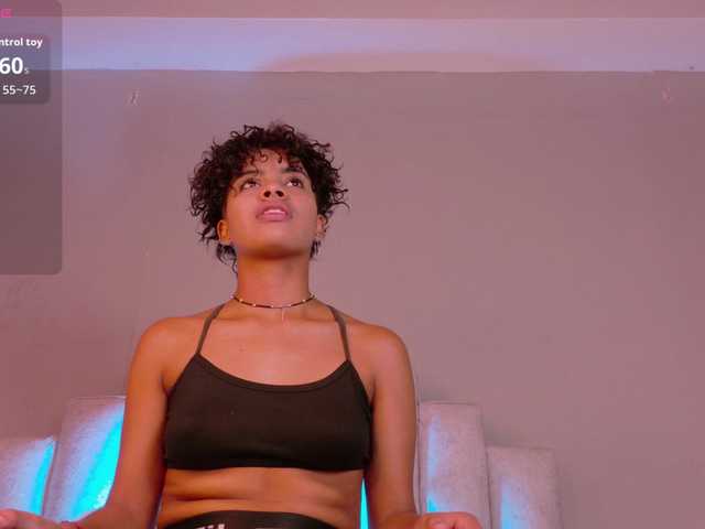 BeckaBlue Live Cam on BongaCams