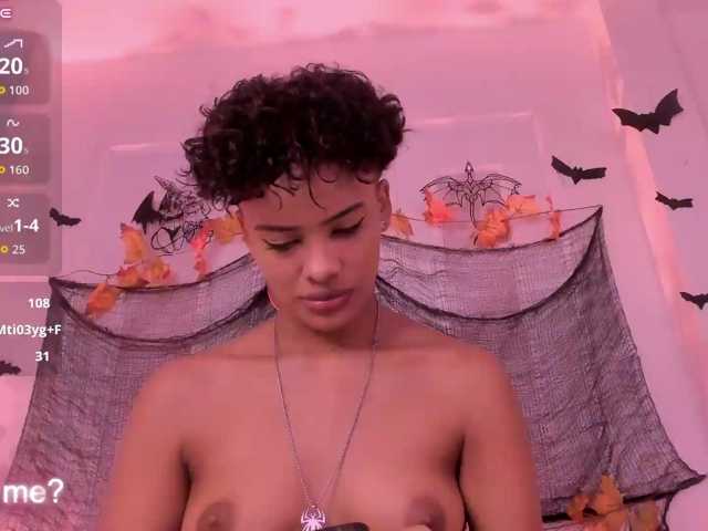 BeckaBlue live cam on BongaCams