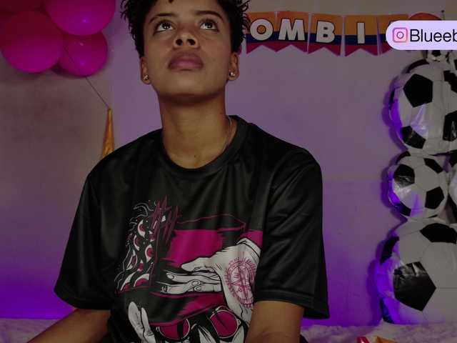 BeckaBlue live cam on BongaCams