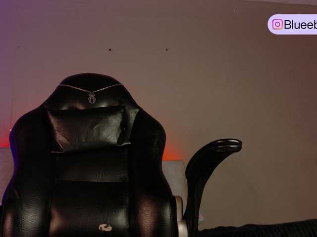 BeckaBlue live cam on BongaCams