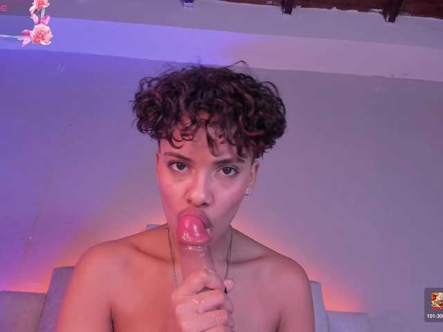 BeckaBlue live cam on BongaCams