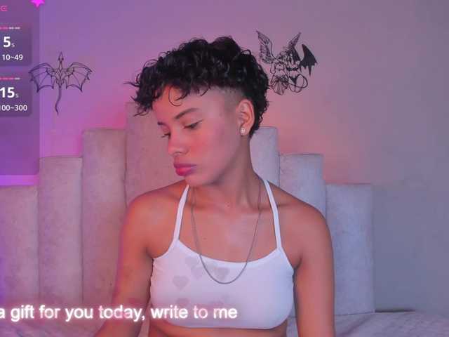 BeckaBlue live cam on BongaCams