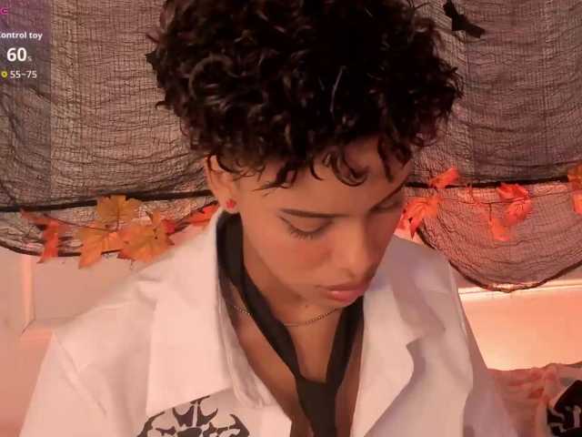BeckaBlue live cam on BongaCams