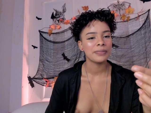 BeckaBlue live cam on BongaCams