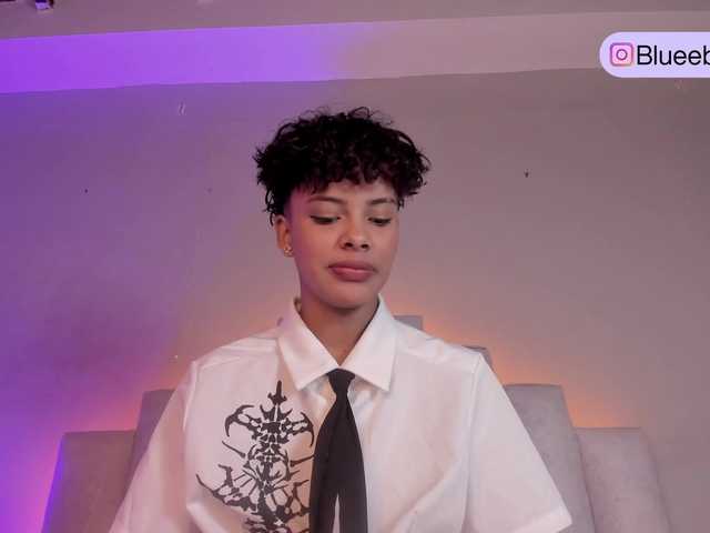 BeckaBlue live cam on BongaCams