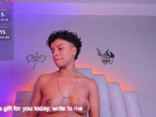 BeckaBlue live cam on BongaCams