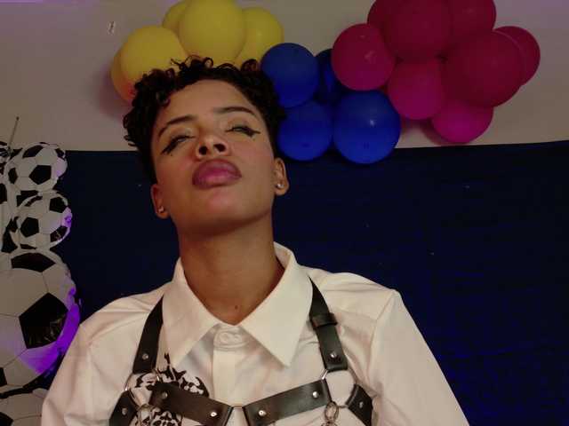 BeckaBlue live cam on BongaCams