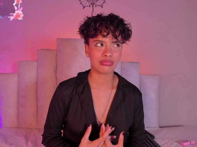 BeckaBlue live cam on BongaCams