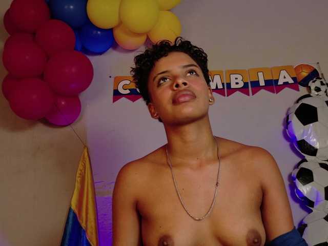 BeckaBlue live cam on BongaCams