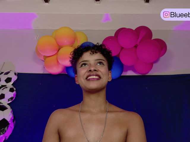 BeckaBlue live cam on BongaCams