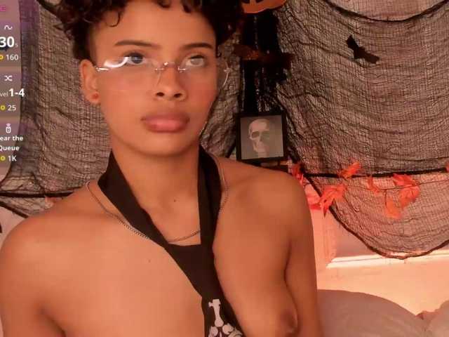BeckaBlue live cam on BongaCams