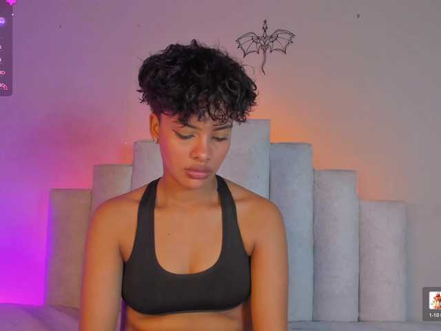 BeckaBlue live cam on BongaCams