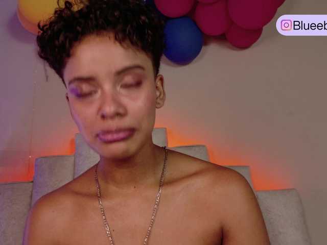 BeckaBlue live cam on BongaCams