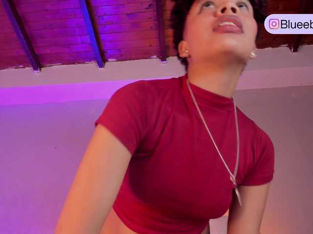 BeckaBlue live cam on BongaCams