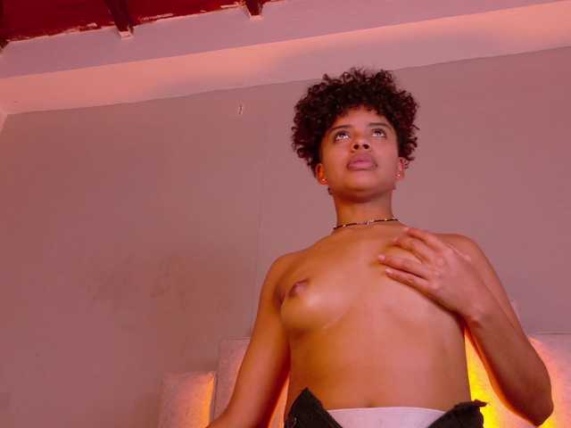 BeckaBlue's BongaCams show and profile