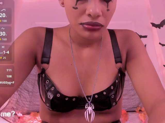 BeckaBlue live cam on BongaCams