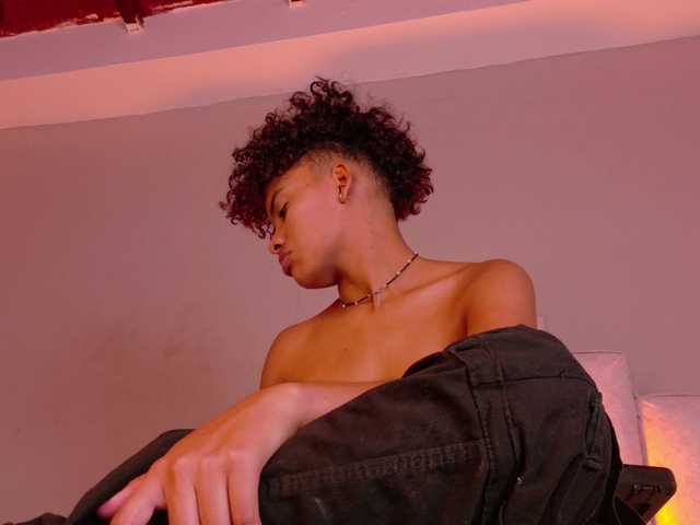 BeckaBlue's BongaCams show and profile