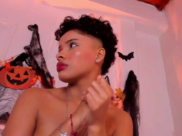 BeckaBlue live cam on BongaCams